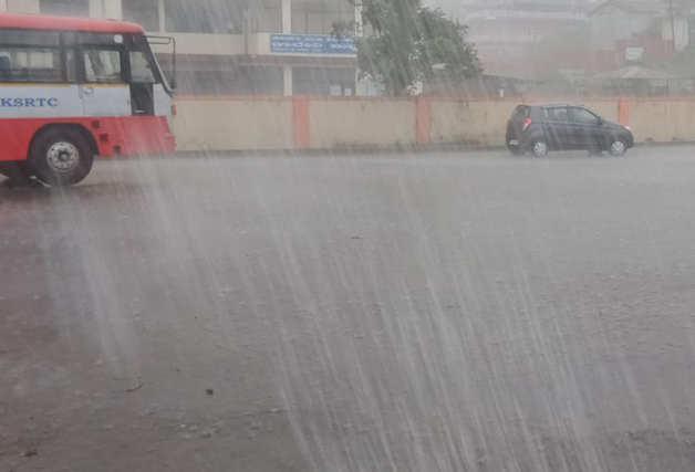 Heavy rains in DK, Shivamogga districts, administration orders schools to remain shut on May 19